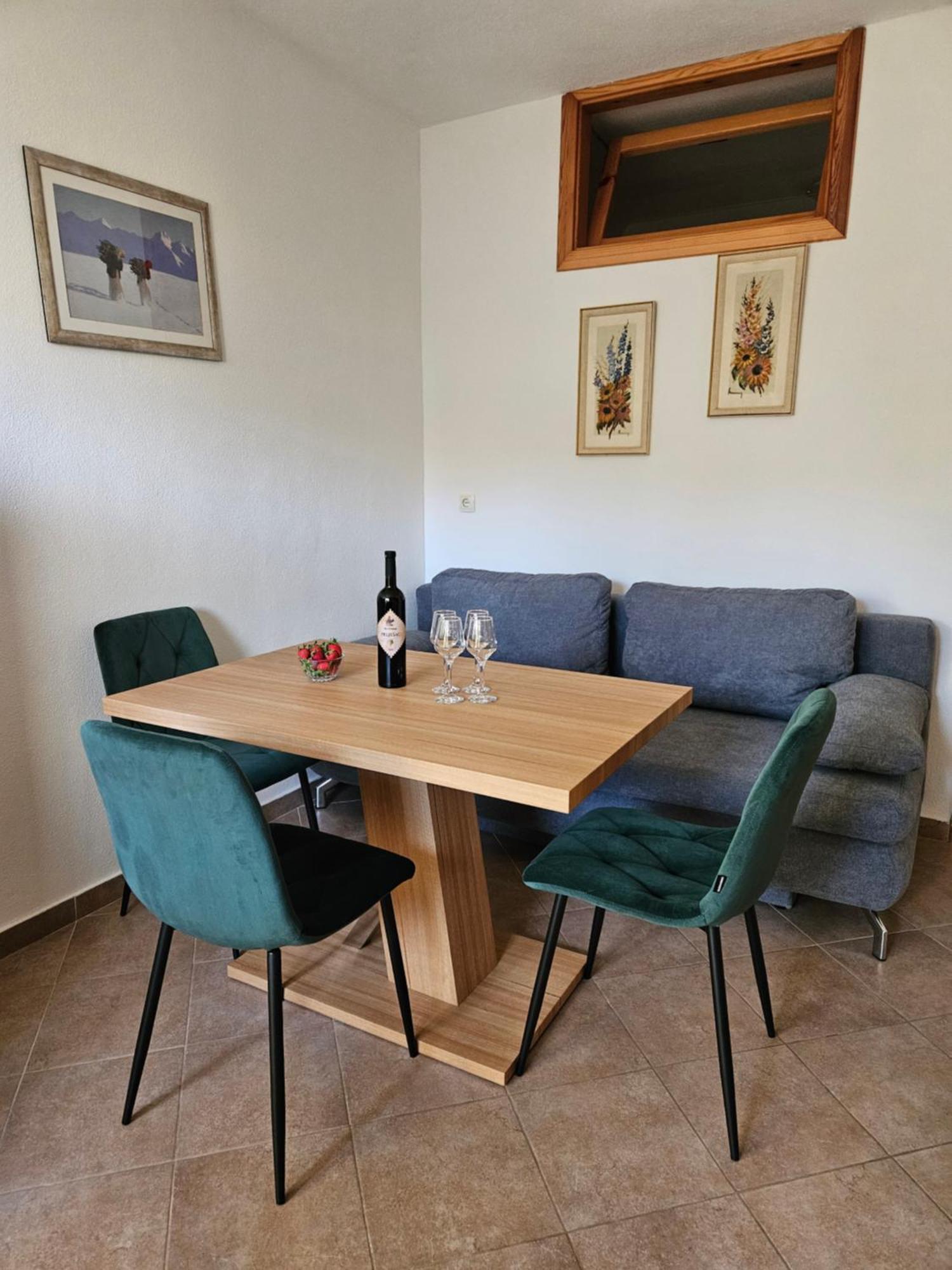 Apartmani Natasa Lokva Rogoznica Kültér fotó