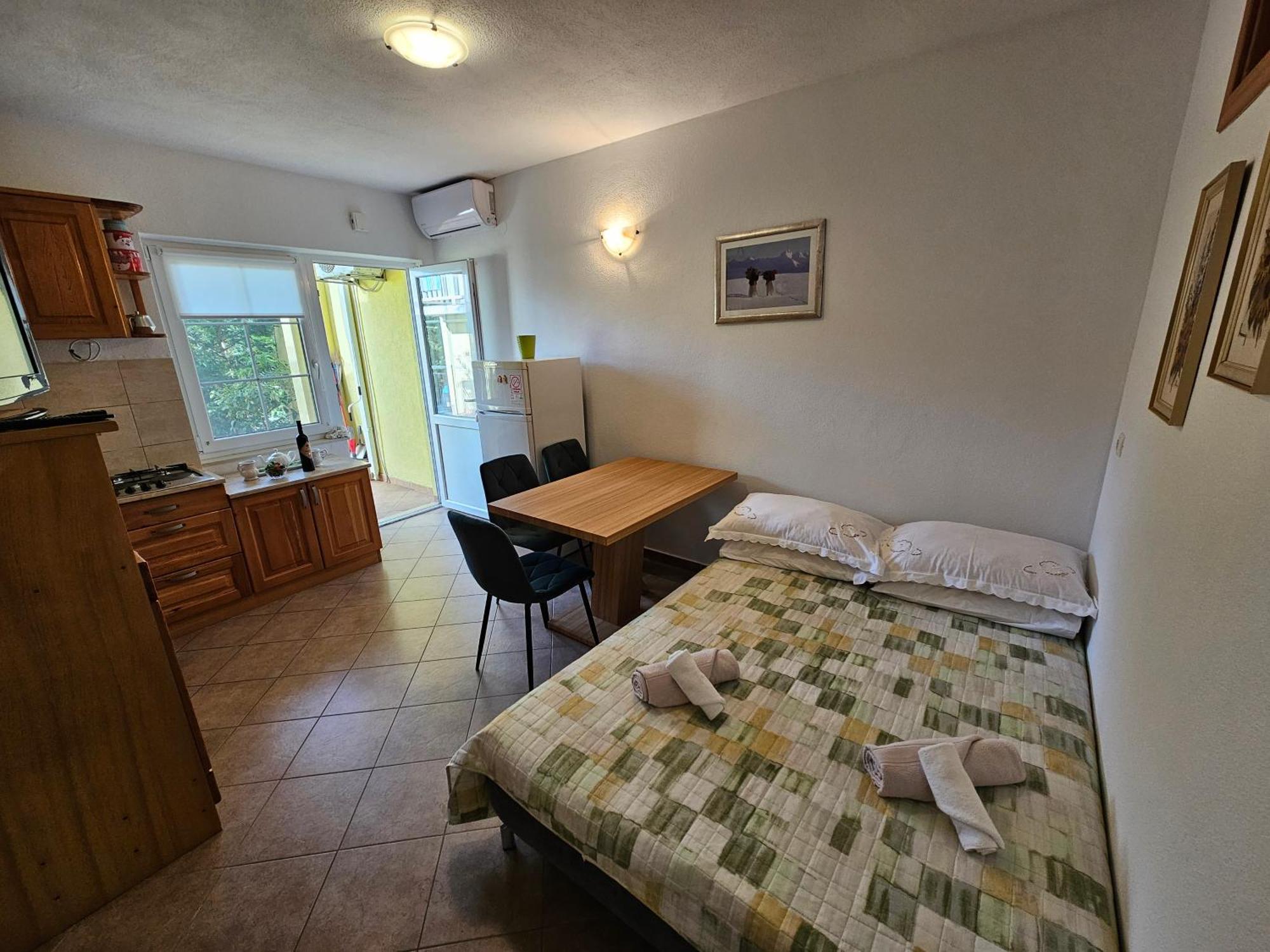 Apartmani Natasa Lokva Rogoznica Kültér fotó