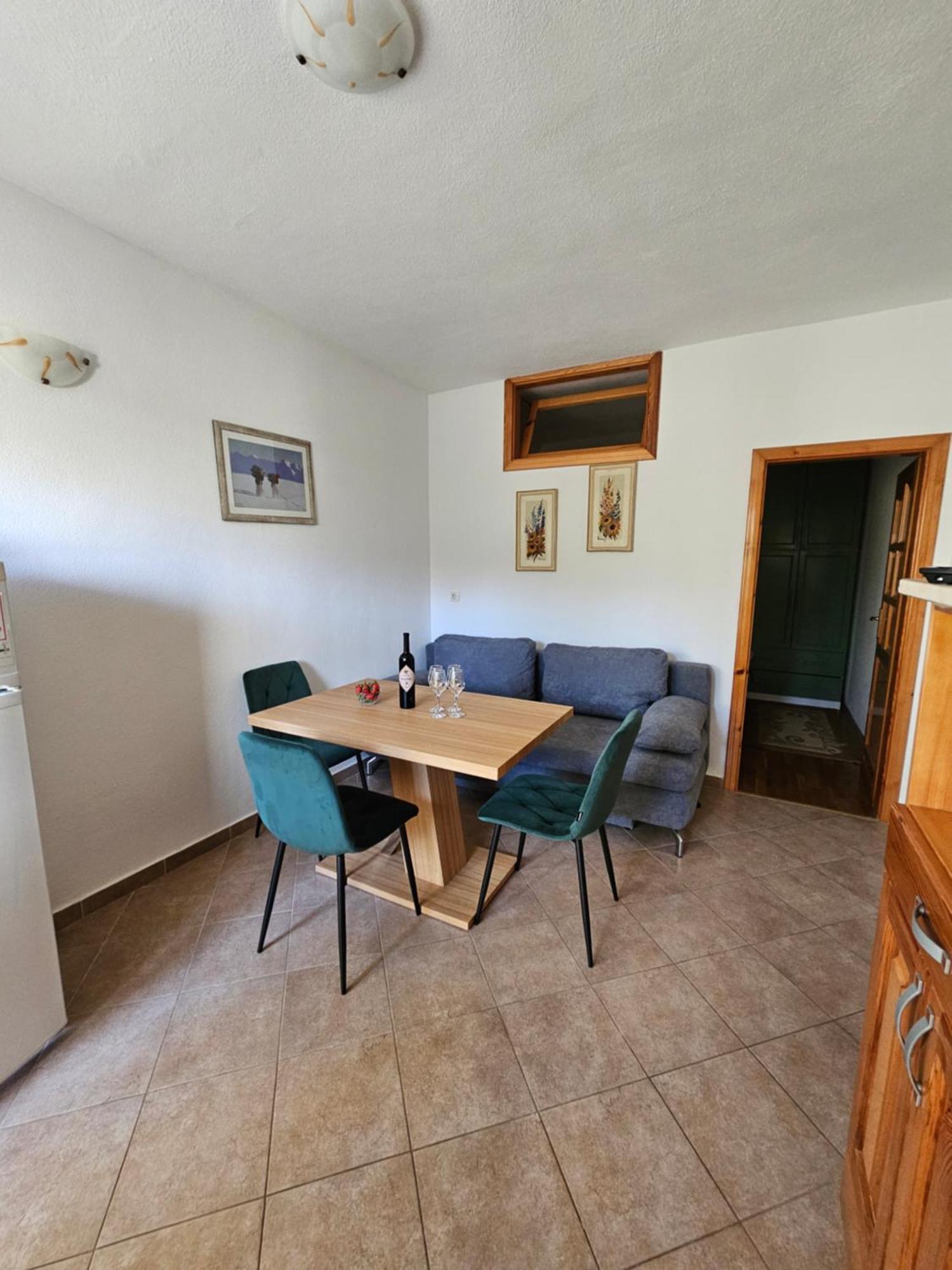 Apartmani Natasa Lokva Rogoznica Kültér fotó